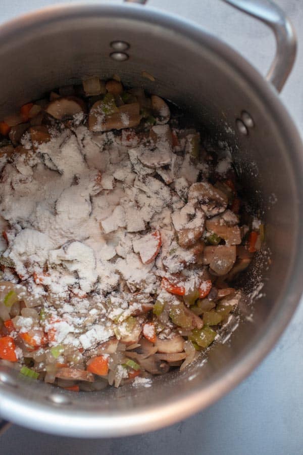 Creamy Mushroom Barley Soup