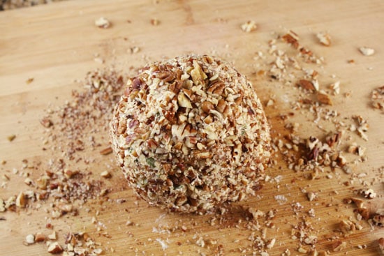 rolled Quick and Delicious Cheese Ball