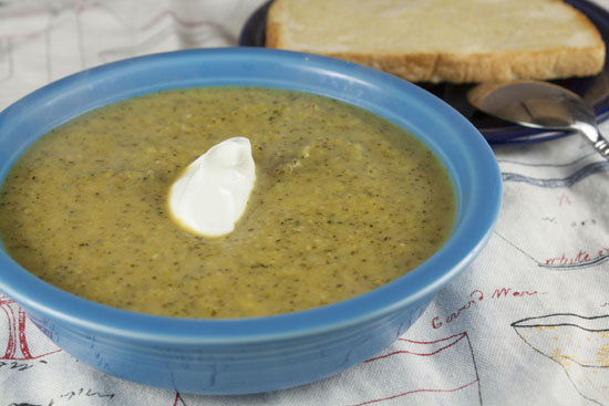 Broccoli Parmesan Soup recipe from Macheesmo