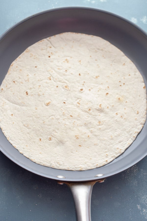 Warming tortilla - Homemade Taco bowl