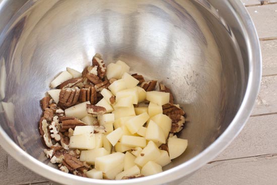 chopped - Apple Pecan Omelet