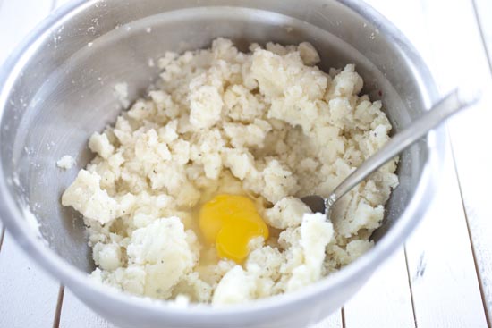 egg going in - Papas Rellenas