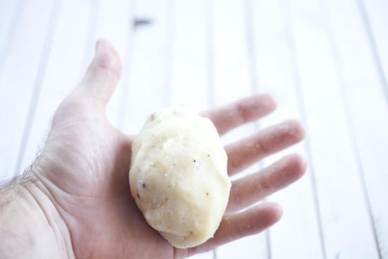 making papas rellenas