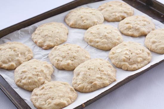 baked White Chocolate Macadamia Cookies