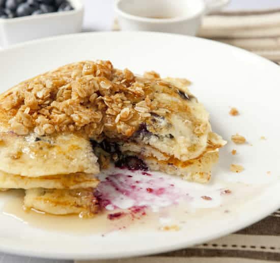 buttermilk blueberry pancakes via macheesmo