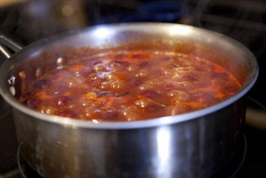 Simmer simmer - Cherry BBQ sauce from Macheesmo