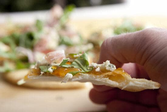 Fig Flatbread ~ Macheesmo