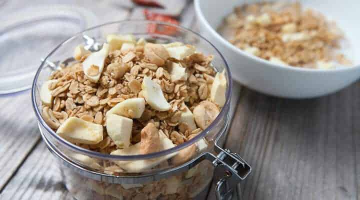 Spicy Maple Granola: Maple granola, a simple recipe spiked with cayenne for a little heat (but not too much), sweet dried apples, and loads of crunchy nuts. | macheesmo.com