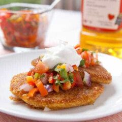 Corn and green chile griddle cakes via Macheesmo.com #cakes #corn