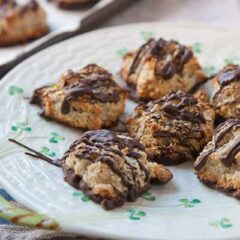 Shredded coconut and ground hazelnuts baked in to macaroons and covered in chocolate. Damn good little sweet treats!