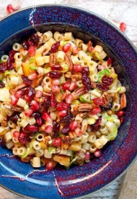 Winter Crunch Pasta Salad: A hearty pasta salad that's great as a meal on its own or a side dish. Sprouts, acorn squash, and crunchy toppings are the keys to making this pasta salad rock. DIG IN. | macheesmo.com