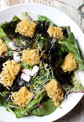 Ramen Croutons: Say hello to your new favorite salad topper. These perfectly seasoned, crispy cubes of ramen are so much fun and will definitely add some fun to your salads! | macheesmo.com