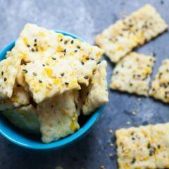 Can't-Stop Crackers: These nutritional yeast crackers are savory, crispy, and SO addictive. Make a double batch because they going to go fast. As in, once you start eating them, you won't stop! | macheesmo.com
