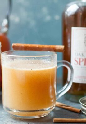 Hot Buttered Rum in Jars: The perfect way to make a delicious warm cocktail with almost no work. Also makes great holiday gifts! | macheesmo.com