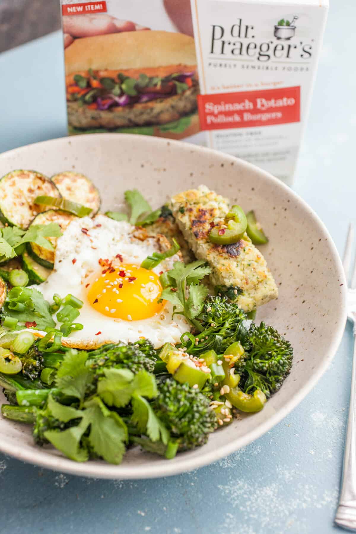 Spring Greens Breakfast Bowls: These bright fresh breakfast bowls are a filling and healthy way to start the day. Mix and match veggies to your liking! | macheesmo.com