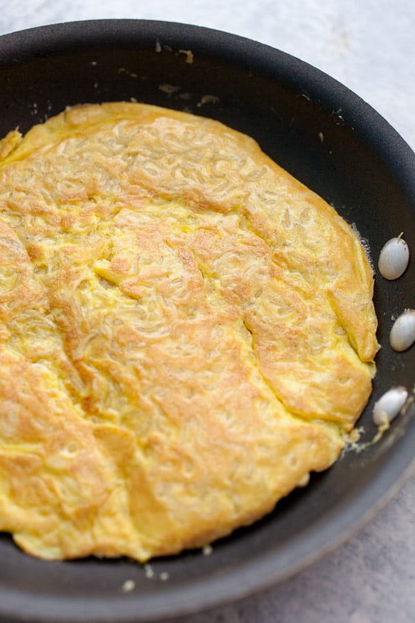 Flipped Ramen Omelette