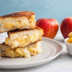 Apple and Brie Grilled Cheese