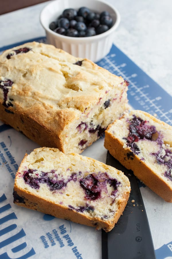 Blueberry Yogurt Cake