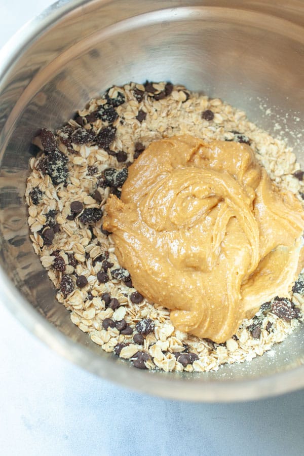 Mixture - No Bake Peanut Butter Energy Balls