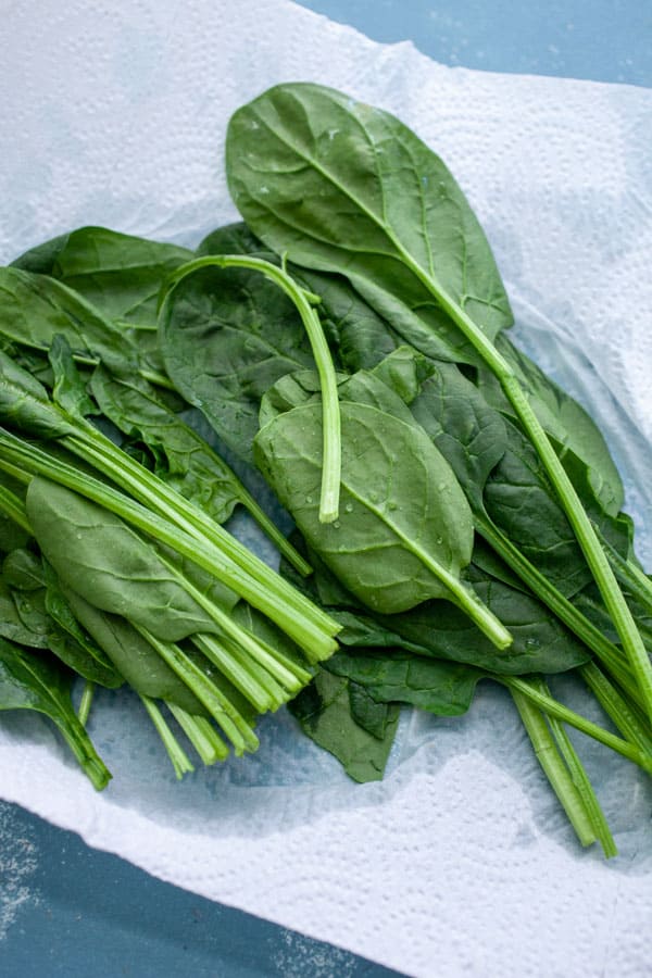 Fresh Spinach for omelette