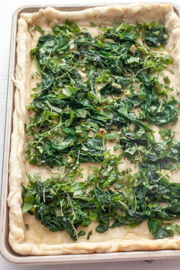 Spinach and basil filling for quiche.