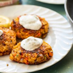 Spicy Salmon Cakes