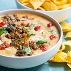 Easy Beef Queso Dip