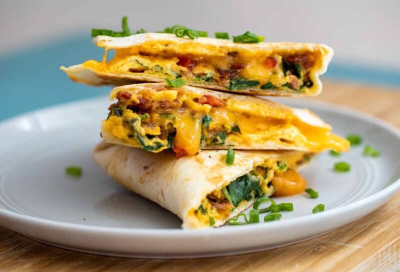 Easy Breakfast Tortilla with Bacon and Cheese (TikTok Hack)