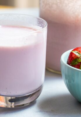 Homemade Strawberry Milk