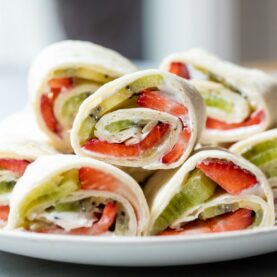 Whipped Cottage Cheese Pinwheels with kiwi and strawberry.